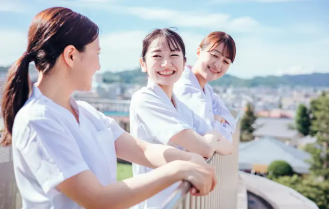 看護師・作業療法士の方必見！<br>掲載したい写真<br>・フリー<br>働く人の話し合いっぽい感じ